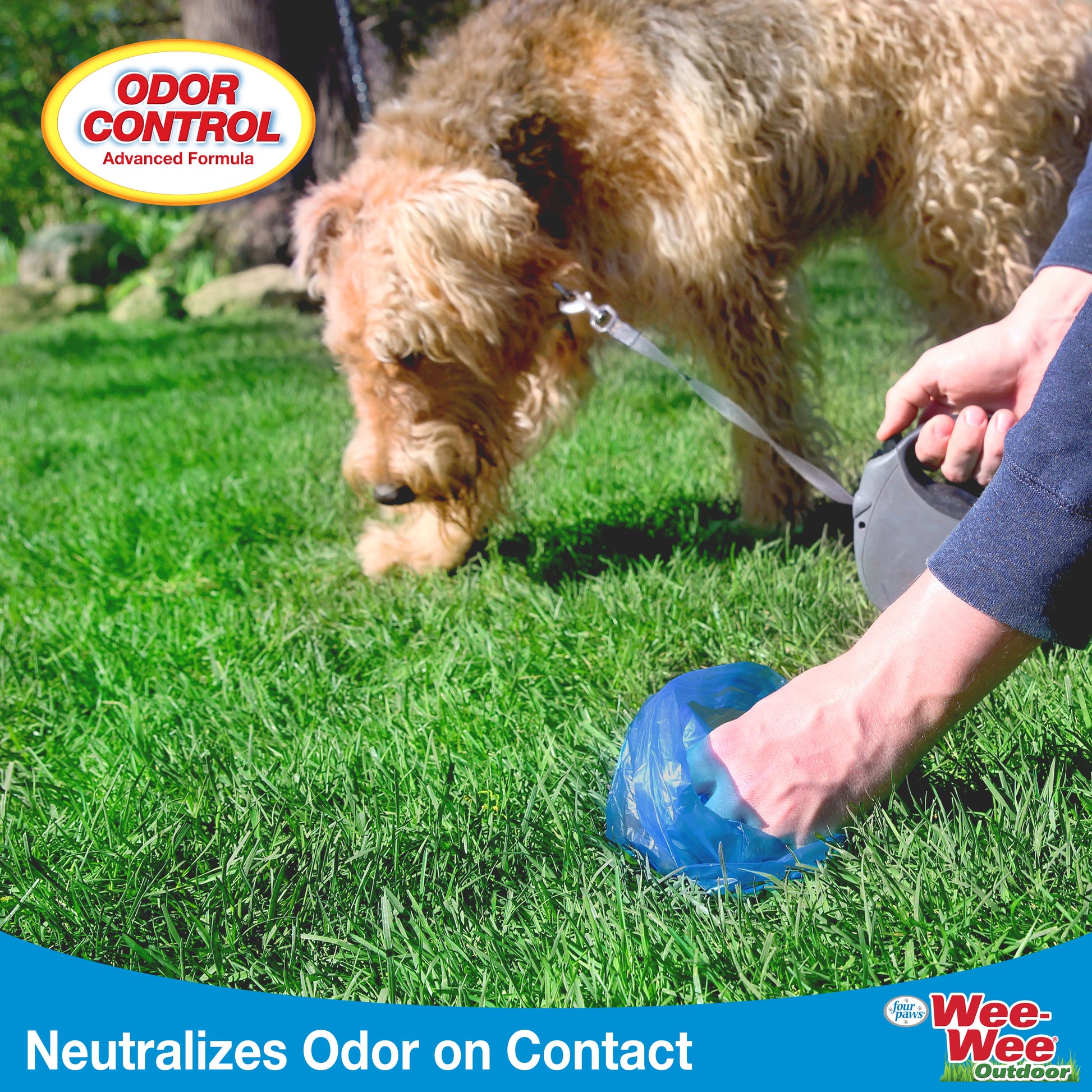 045663972363_FourPaws_OutdoorOdorControlHeavyDutyWasteBagsRefillEconomyPack_Lifestyle